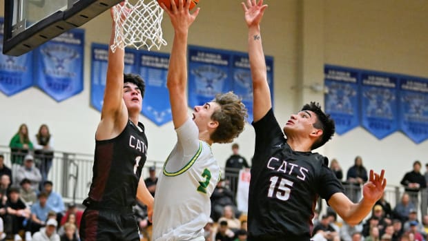 a West Linn Mt. Spokane boys basketball Les Schwab Invitational December 27 2023 Leon Neuschwander 55
